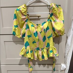 Milk and honey Floral Puff-Sleeve Peplum Top - Yellow & Pink